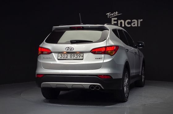 Hyundai Santafe Diesel(e-VGT) 2.0 2WD Premium — пробег 188 788 км — фото 4 из 5