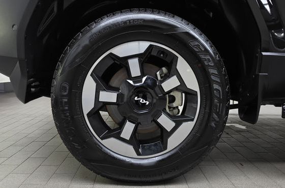 Kia Tasman 2.5T Gasoline 4WD Adventure — пробег 9 722 км — фото 5 из 5