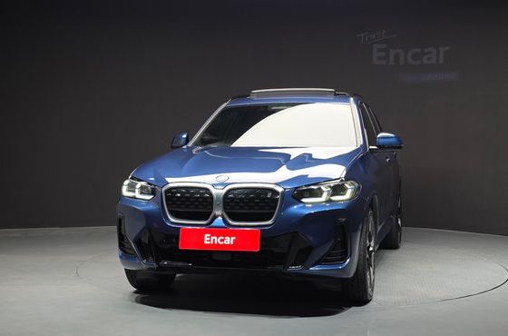 BMW iX3 M Sports — пробег 43 802 км — фото 3 из 5