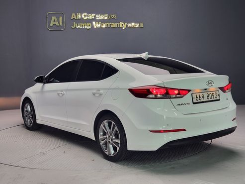Hyundai AVANTE 1.6 GDI Value Plus — пробег 132 457 км — фото 2 из 5