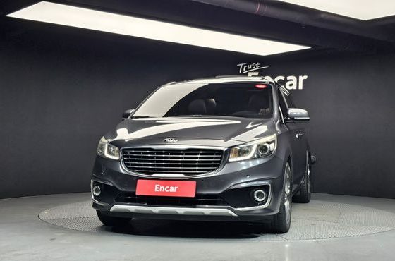 Kia Carnival 9-seater Prestige — пробег 312 155 км — фото 3 из 5