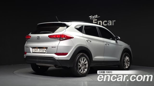Hyundai Tucson Diesel 1.7 2WD Modern — пробег 97 733 км — фото 2 из 5