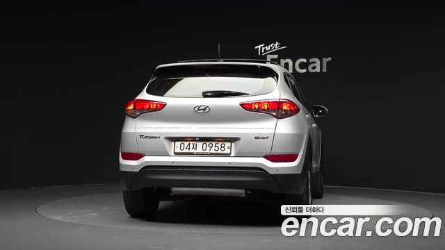 Hyundai Tucson Diesel 1.7 2WD Modern — пробег 97 733 км — фото 4 из 5