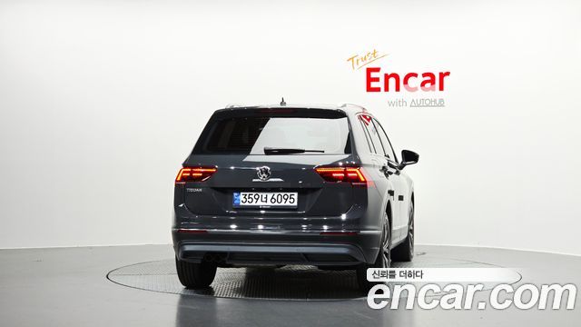 Volkswagen Tiguan из Кореи Encar