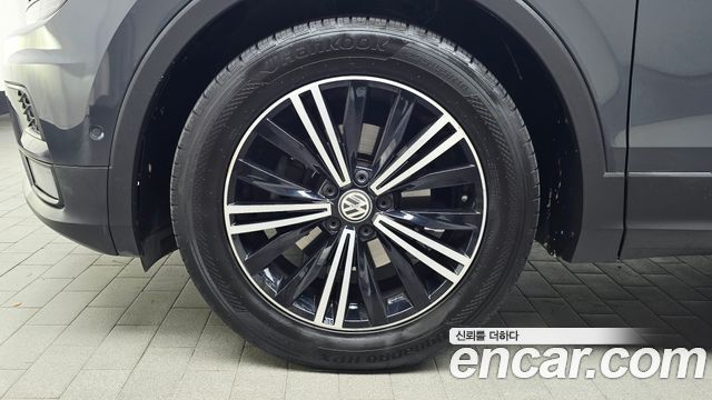 Volkswagen Tiguan из Кореи Encar