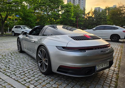 Porsche 911 Targa 4 — пробег 7 600 км — фото 2 из 5