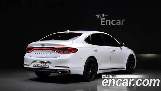 Hyundai Grandeur 2.4 Premium — пробег 98 171 км — фото 2 из 5