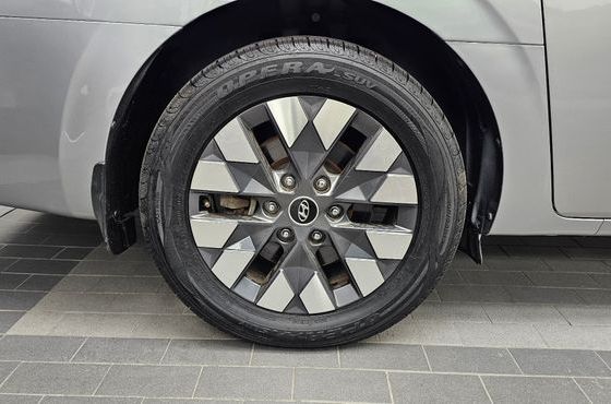 Hyundai Staria 4WD Lounge 9-Seater Prestige — пробег 78 011 км — фото 5 из 5