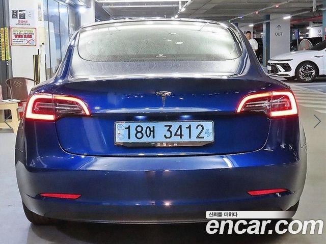 Tesla Model 3 Standard Range Plue RWD — пробег 61 190 км — фото 5 из 5