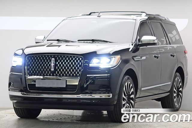 Lincoln Navigator 3.5L Black Label — пробег 26 546 км — фото 1 из 5