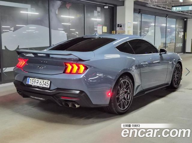 Ford Mustang 5.0 GT Premium Coupe — пробег 4 708 км — фото 4 из 5