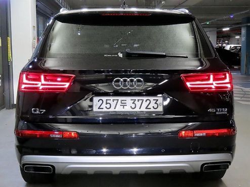 Audi Q7 45 TFSI Quattro — пробег 92 867 км — фото 5 из 5