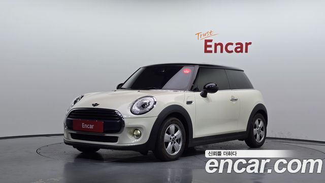 Mini Cooper Standard Third Generation — пробег 127 542 км — фото 1 из 5