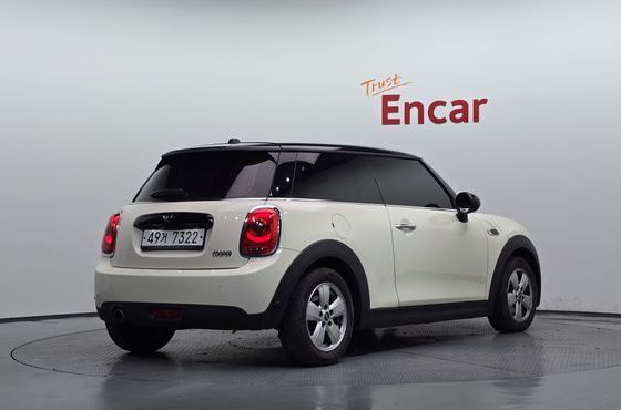 Mini Cooper Standard Third Generation — пробег 127 542 км — фото 2 из 5
