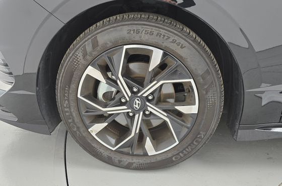Hyundai Sonata 2.0 Exclusive — пробег 20 514 км — фото 5 из 5