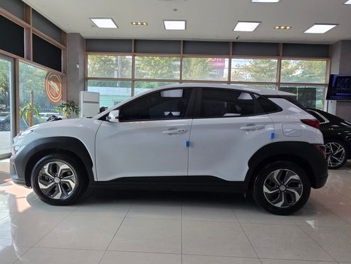 Hyundai Kona Smart — пробег 99 402 км — фото 3 из 5