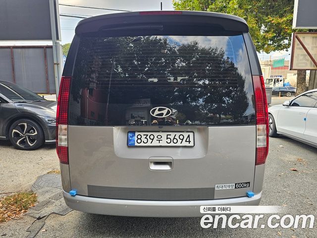 Hyundai Staria из Кореи Encar