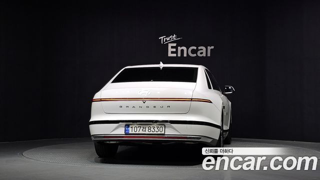 Hyundai Grandeur из Кореи Encar
