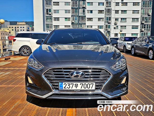 Hyundai Sonata LPI Style — пробег 216 874 км — фото 3 из 5
