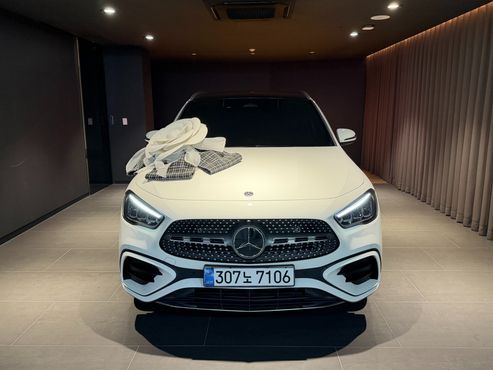 Mercedes-Benz GLA-Class GLA250 4MATIC — пробег 3 081 км — фото 1 из 5
