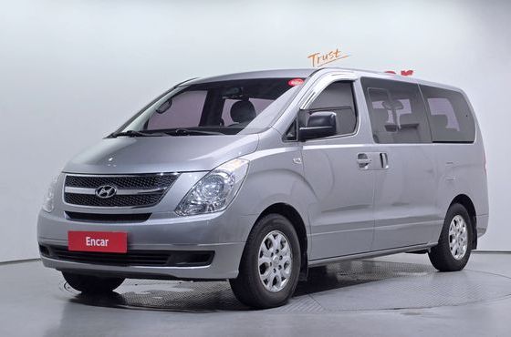 Hyundai Starex 12-Seater Wagon CVX Deluxe — пробег 91 950 км — фото 1 из 5