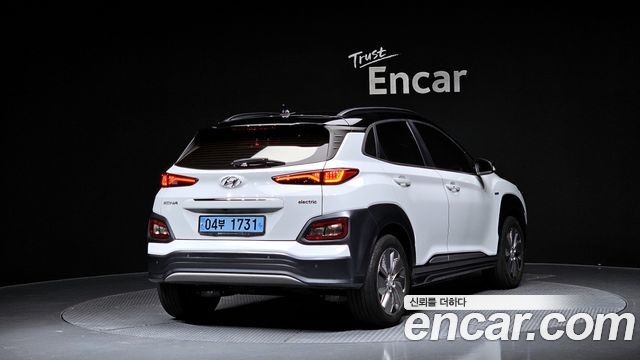 Hyundai Kona Premium — пробег 187 419 км — фото 2 из 5