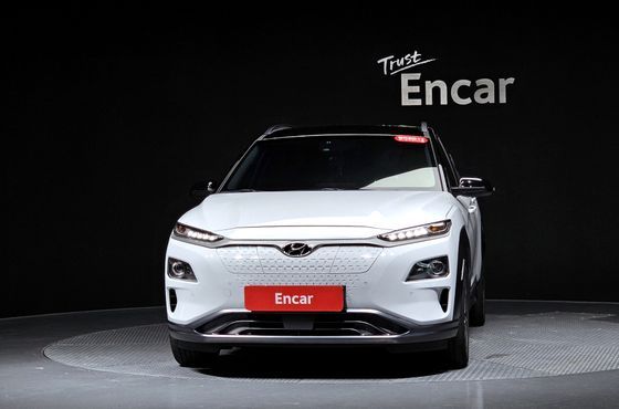Hyundai Kona Premium — пробег 187 419 км — фото 3 из 5