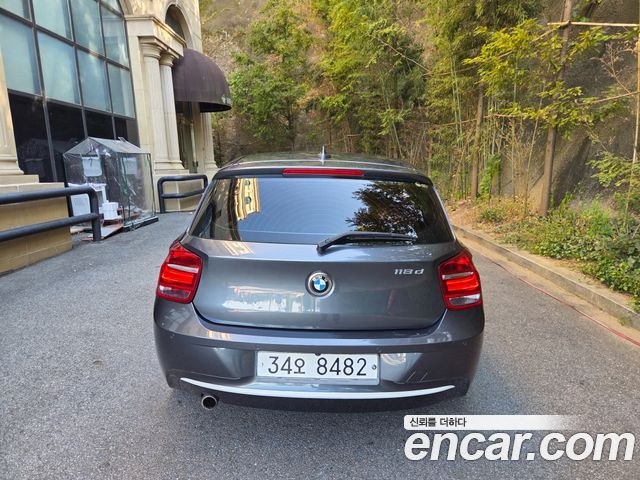 BMW 1-Series 118d Urban Pack1 5Dr — пробег 159 245 км — фото 5 из 5