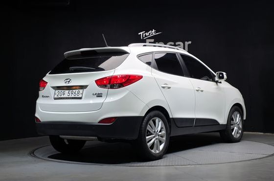 Hyundai Tucson Diesel 2WD LX20 Smart-Pack — пробег 134 813 км — фото 2 из 5