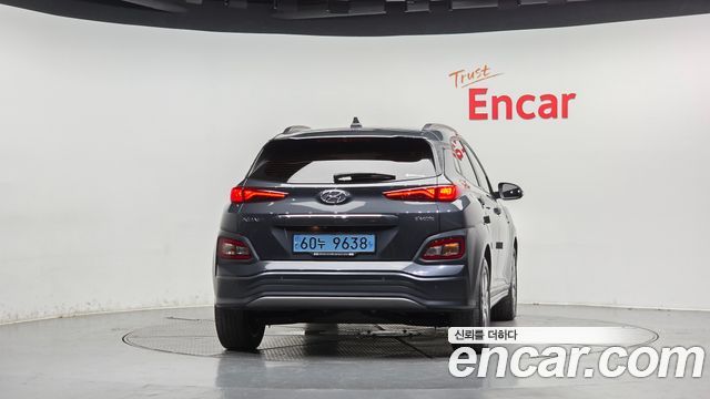 Hyundai Kona Premium — пробег 235 119 км — фото 4 из 5