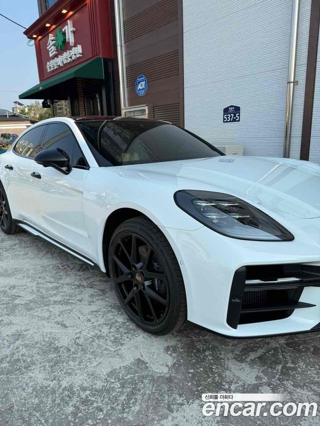 Porsche Panamera 2.9 AWD — пробег 8 000 км — фото 2 из 5