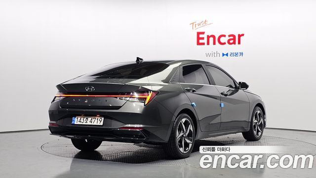 Hyundai AVANTE Inspiration — пробег 75 788 км — фото 2 из 5