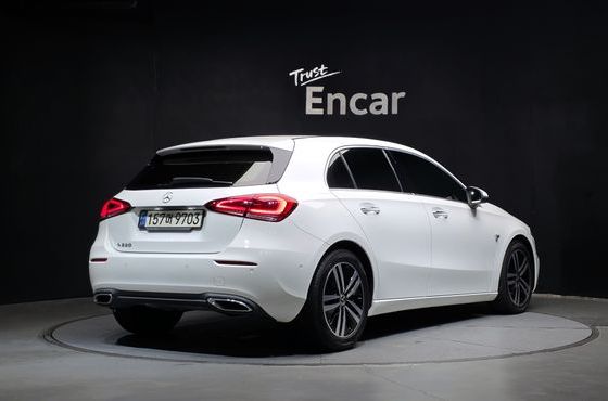 Mercedes-Benz A-Class A220 Hatchback — пробег 47 304 км — фото 2 из 5