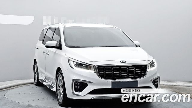 Kia Carnival из Кореи Encar