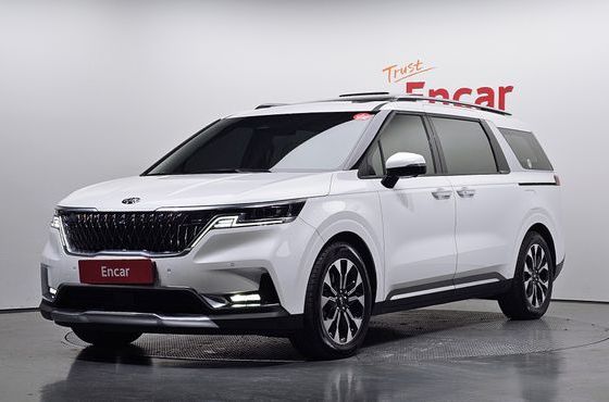 Kia Carnival Diesel 9-Seater Signature — пробег 125 457 км — фото 1 из 5