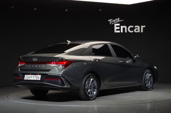 Hyundai AVANTE Modern — пробег 12 714 км — фото 2 из 5