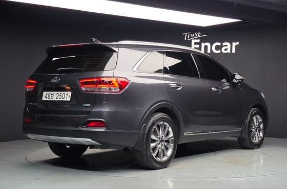 Kia Sorento Diesel 2.0 2WD Prestige — пробег 205 565 км — фото 2 из 5