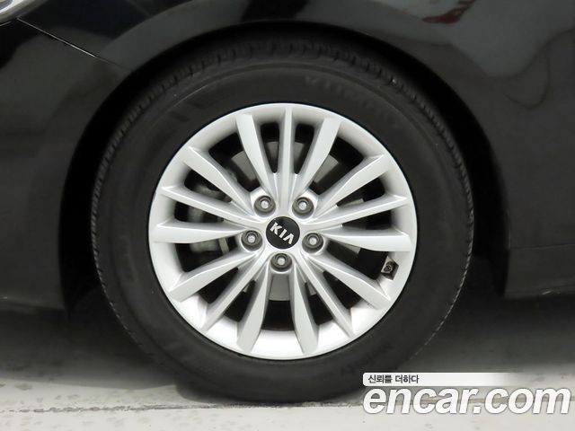 Kia K7 из Кореи Encar