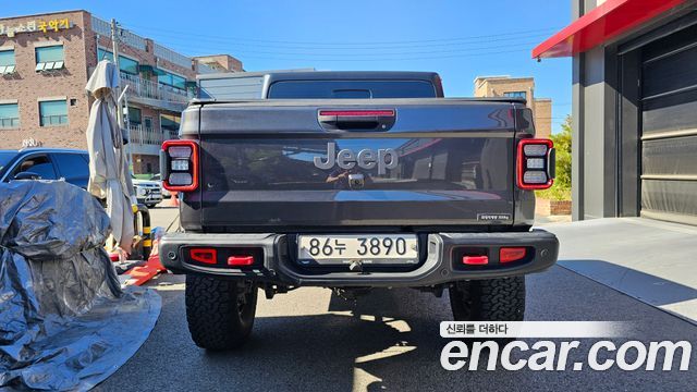 Jeep Gladiator 3.6 Rubicon — пробег 45 170 км — фото 4 из 5