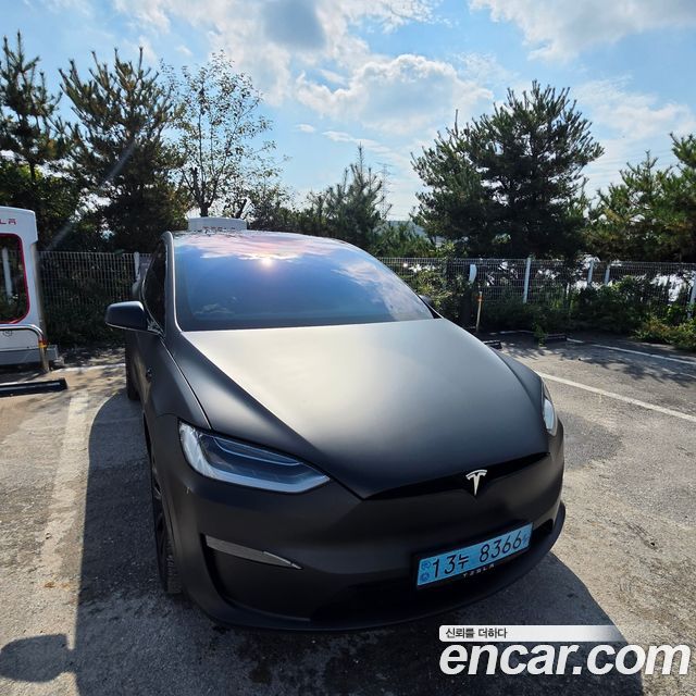 Tesla Model X Plaid — пробег 52 500 км — фото 1 из 5