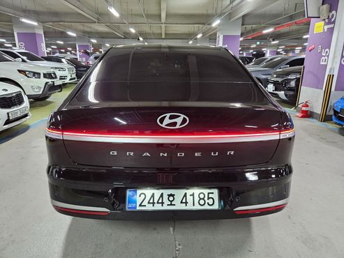 Hyundai Grandeur Caligraphy — пробег 2 200 км — фото 4 из 5