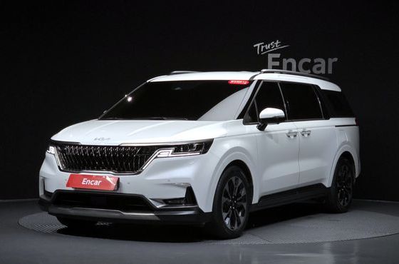 Kia Carnival Diesel 9-Seater Noblesse — пробег 37 067 км — фото 1 из 5