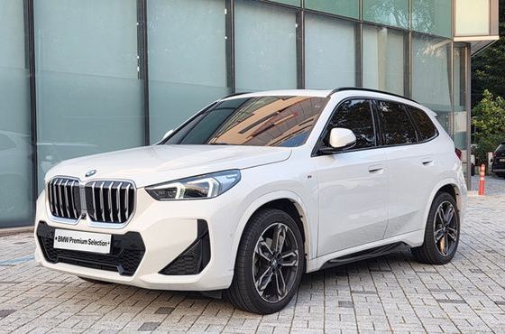 BMW X1 xDrive 20i M Sport — пробег 17 200 км — фото 1 из 5
