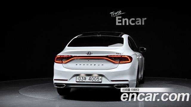 Hyundai Grandeur из Кореи Encar