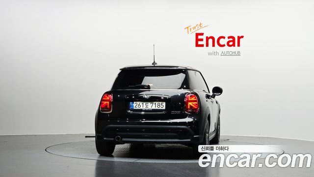 Mini Cooper Classic Third Generation — пробег 24 589 км — фото 4 из 5