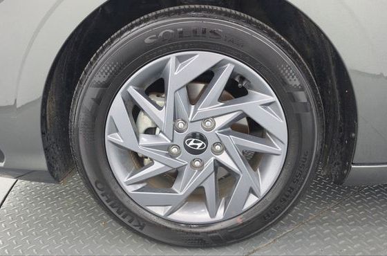 Hyundai AVANTE Modern — пробег 16 705 км — фото 5 из 5