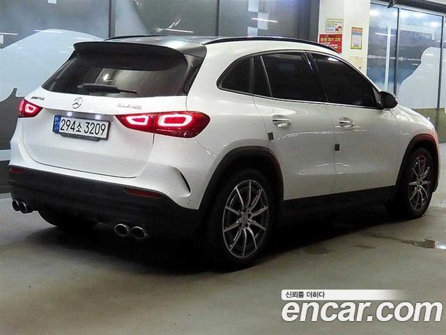 Mercedes-Benz GLA-Class GLA45 AMG 4MATIC+ — пробег 80 000 км — фото 4 из 5