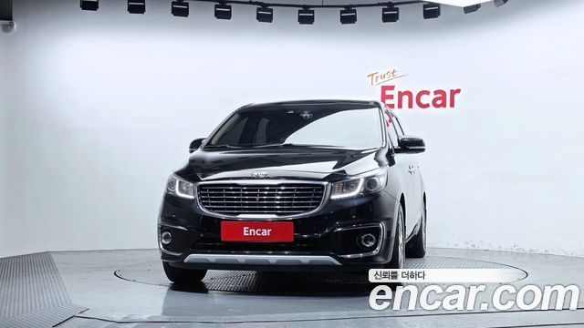 Kia Carnival из Кореи Encar