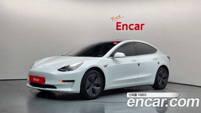 Tesla Model 3 Standard Range Plue RWD — пробег 93 685 км — фото 1 из 5