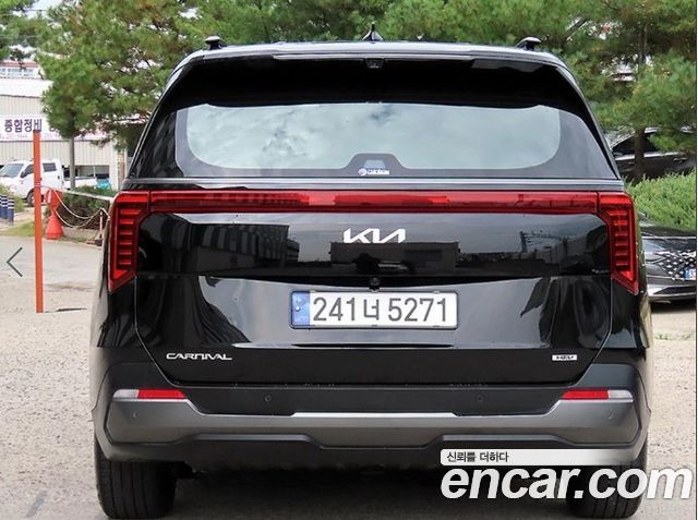 Kia Carnival HEV 7seater Gravity — пробег 25 087 км — фото 4 из 5